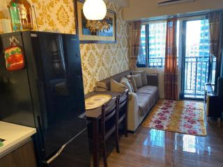 Luxury Urban Bliss-Stylish 3 Bedroom 4room Makati Oasis in Air residence - Manila - 0
