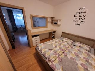 Apartment next to Steel Arena - Košice - 3