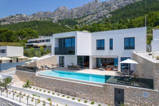 Extravagant Omis Villa 5 Bedrooms Villa Chazaret Frontline Location Spectacular Sea Views Pool Table Sauna - 9