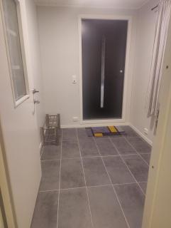 Vardø accommodation - white house - 1