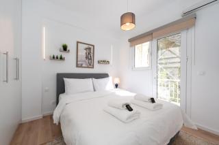 Modern Luxury Apartment in Glyfada, 10 minutes from Beach - Atene - 7