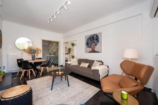 Modern Luxury Apartment in Glyfada, 10 minutes from Beach - Atene - 9