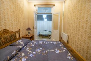 Apartments in Historic XIX Century Building of Old Tbilisi - Walk to everything - Tbilisi - 1