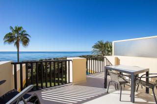 Beach front Studio in Elviria - 5