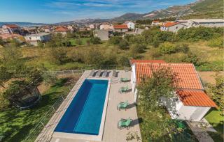 Amazing Apartment In Kastel Luksic - Kaštela - 8
