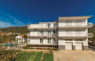 Amazing Apartment In Kastel Luksic - Kaštela - 7