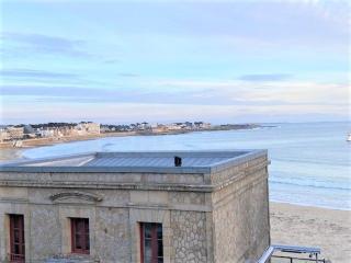 Appartement cœur Quiberon 55m², 3 pièces, balcon vue mer, parking - FR-1-478-187 - 1