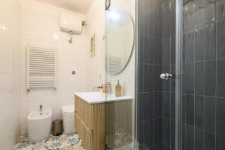 Guest House 121 Charming Apartment - Napels - 5