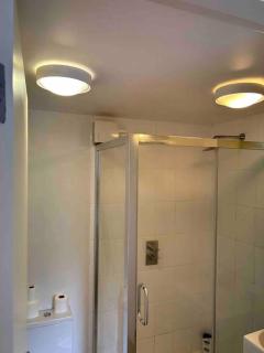 2-Bedroom Portobello Apartment - Londra - 5