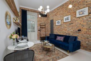 Dietla One Bedroom Apartments with Air Conditioning & Balcony by Noclegi Renters - 4