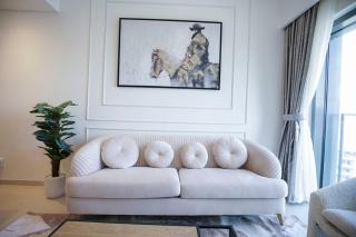 Brand New 2 BHK in Burj Royale - 3