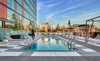 Fulbrix Bright Designer Apartments with West Loop Views - Chicago - 7