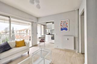 Superbe studio avec terrasse à 10 min de la plage - Cannes - 3
