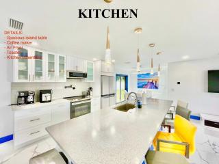 Modern Elegance Unwind in Style NEW Heated Pool Villa - Cape Coral - 8