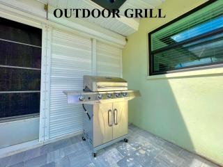 Family Fun-Prime Location Heated Pool Sleeps10 Villa - Cape Coral - 4