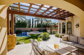 Luxe Poolside Paradise-Pool & Spa-Vanity Station - Scottsdale - 9