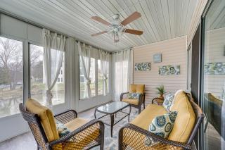 Inviting Condo with Pool Access, Near Branson Strip! - Branson - 9
