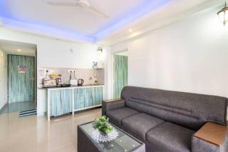 Captivating Tree and Garden Views One Bedroom Apartment with AC,wifi, Gym and 5min walk to beach - Colva - 3