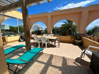 Appartement VINTAGE de 54m2 avec terrasse de 37m2 vue mer à Sète - Sète - 9