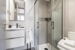 Charming Duplex Retreat for 4 Latina Toledo Ático III - 4