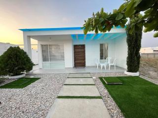 Casa vacacional en Punta Blanca - Santa Elena - 0