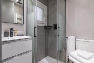 Charming Apartment for 3 in La Latina Steps from El Rastro Latina Toledo VIII - Madrid - 3