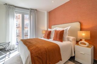 Vibrant 2-Bed Apartment for 3 in La Latina - 2