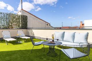 Escape in Trendy Triplex with Terrace in the Heart of Madrid Toledo atico II - Madrid - 0