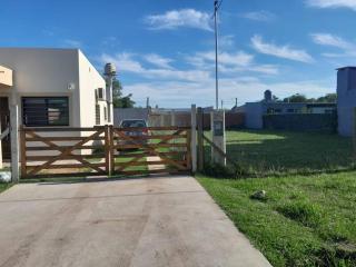 El Campito Casa con pileta en Monte - San Miguel del Monte - 6