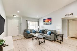 Phoenix Home with Private Pool, Fire Pit and Swing Set - Phoenix - 7