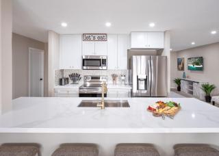 Blue Tides Getaway - Private Pool & Fire Pit - Scottsdale - 1
