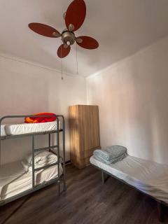 Tarragona Hostel - Tarragona - 3