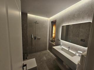 Blloku Suites, City Centre,Tirana - Tirana - 1