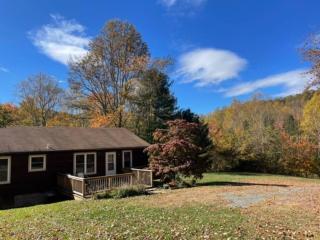 Sperryville 3 BR house next to Blue Ridge Mts. - Sperryville - 0