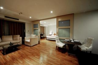 The Bless Hotel and Residence - 8
