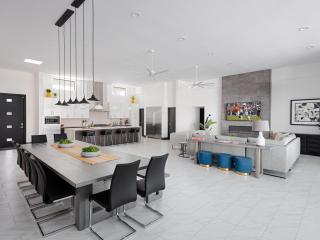 LUXE - Modern Mansion - Private Resort - Scottsdale - 8