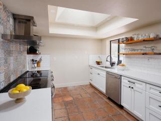 Bed Rock Desert -Pool Heat Available - Spring Break - Cave Creek - 1