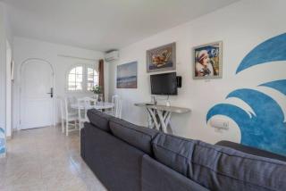 Coralejo Beach Villa Agua with Private Pool, BBQ & Fast Wifi by Amazzzing Travel - Corralejo - 8