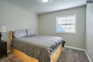 Hocking Hills Cedar Ranch Cabin w/relaxing Hot Tub - 1