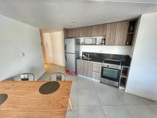 Amplio Loft con balcón sobre la Av 9 de Julio 6C - Buenos Aires - 2