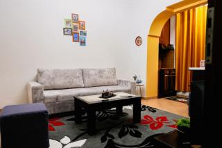 Spacious Apartment next to Pazar - Korçë - 6