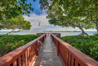 35 Steps to the Sea at Runaway Bay - Bradenton Beach - 7