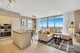 Luxury Coastal Stay, Bay View, Free Valet Parking - Hollywood - 1