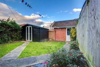 Comfortable 3 bed house in Chelmsford - 2