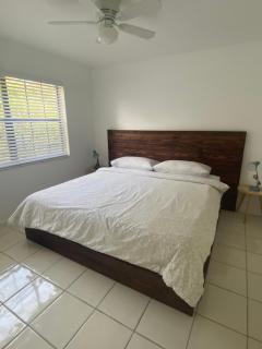 Cozy Downtown Apartments on Water - Fort Lauderdale - 9