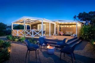Couples Retreat with Ocean View - Sunset Strip - 0