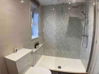 Free Parking - Near Coop Live, Etihad - Comfy 3-Bed House in Manchester - 5