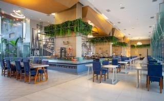 HARRIS Hotel & Conventions Gubeng - Surabaya - 4