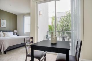 Playa Vista 1br w gym pool table nr beach LAX-1123 - 7