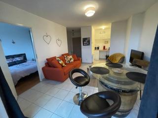 Appart 41 Montbéliard: calme et cosy + piscine - Sainte-Suzanne - 9